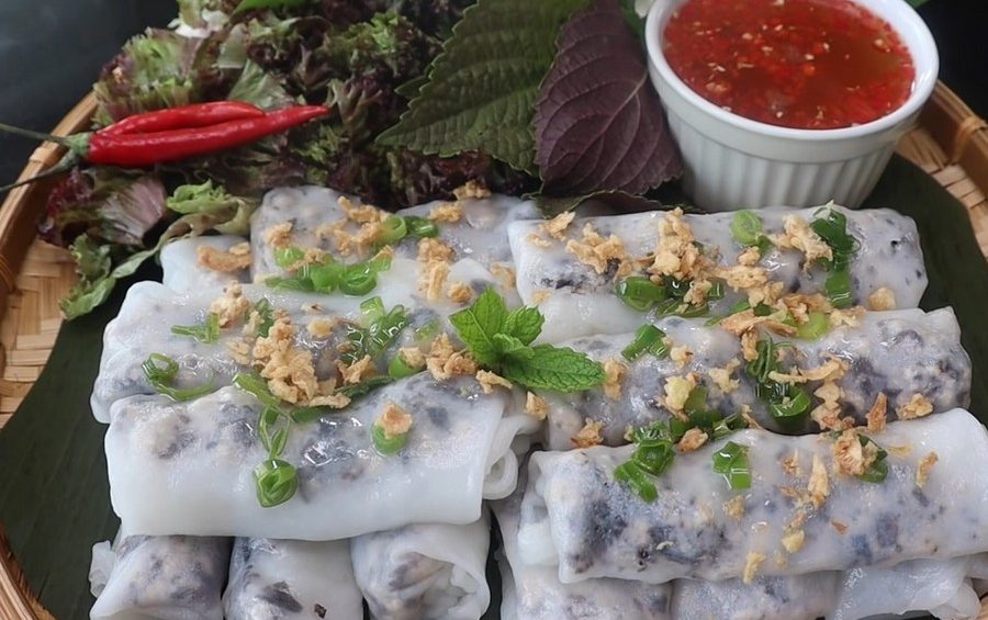 Bánh Cuốn – Steamed Rice Rolls