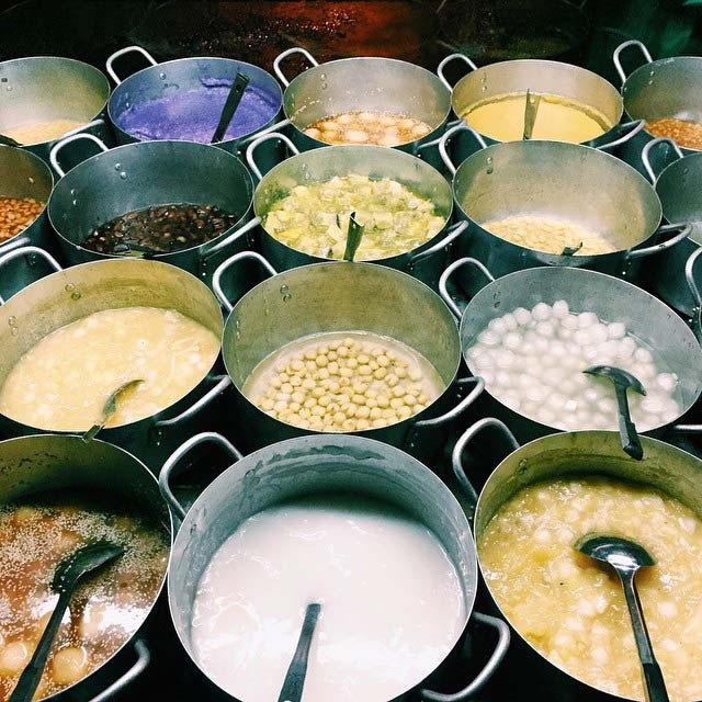 Chè – Vietnam’s Sweet Soup Desserts