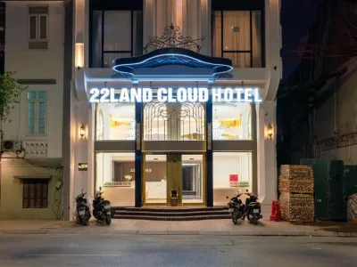 22Land Cloud Hotel