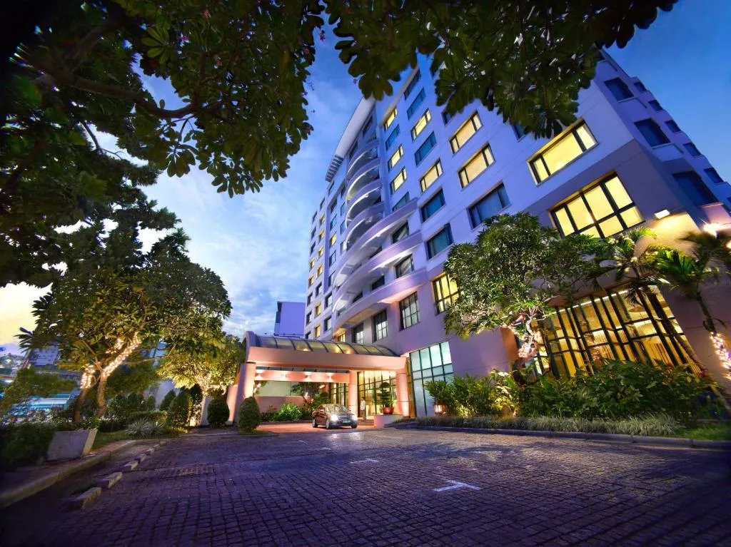 PARKROYAL Saigon Hotel
